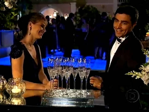 Paola Oliveira: clássica em ‘Insensato’