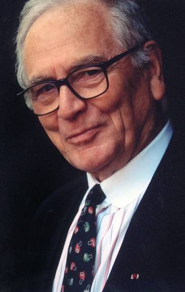 Pierre Cardin: ‘Brasileira tem bom gosto’