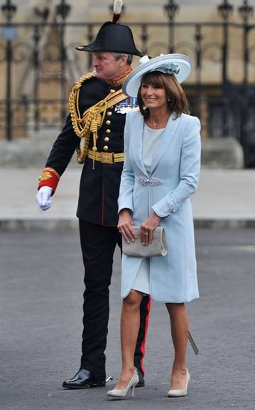 Mãe de Kate Middleton já está na Abadia