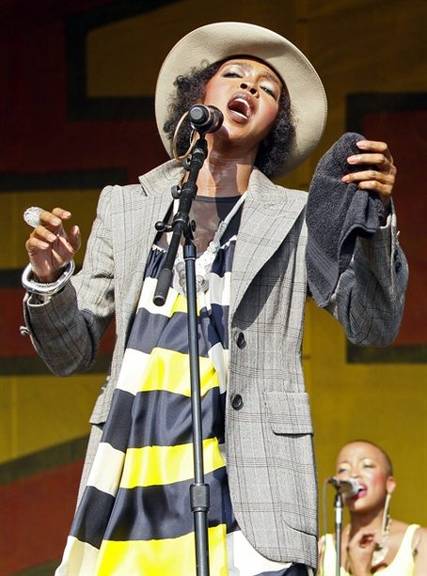 Lauryn Hill no New Orleans Jazz & Heritage Festival