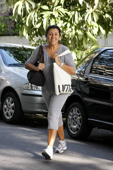 FOTO: Look de ginástica de Regina Casé