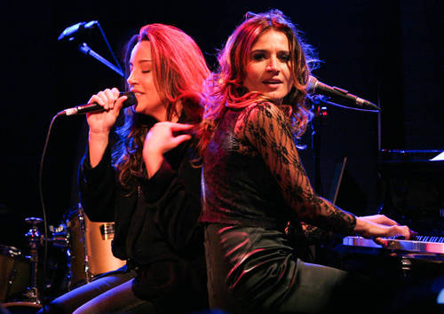 Ana Carolina e Chiara Civello dividem palco
