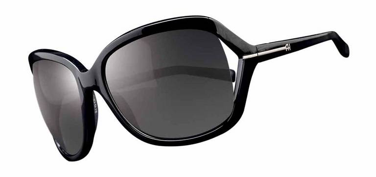 Darkness: De acetato com detalhes vazados nas hastes GRIFE CARAS 11 4003-8877 [caras.com.br/grife]