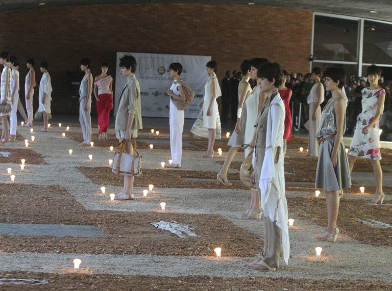 Fashion Business: desfile Mara Mac