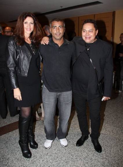 FOTO: Romário e Edna Velho no Rio