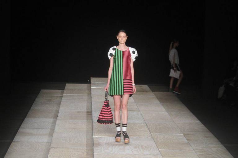 FASHION RIO: Desfile da grife New Order