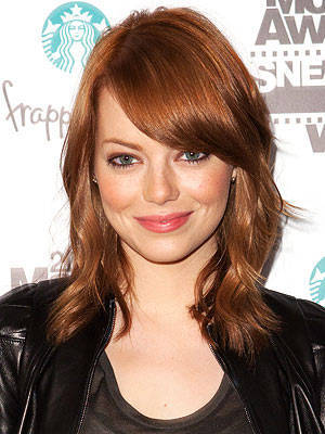 Emma Stone volta a ser ruiva