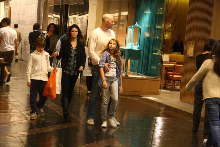 Lisandra Souto e Tande com os filhos