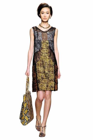 Desfile BOTTEGA VENETA [bottegaveneta.com]