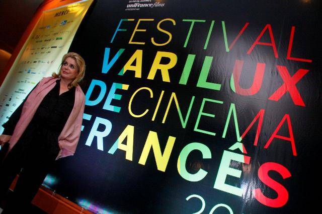 Atrizes francesas brilham no Cine Odeon