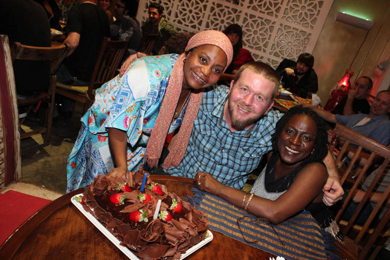 Sharon Jones experimenta comida baiana