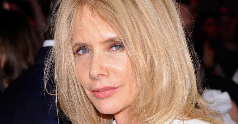 Rosanna Arquette fica noiva de banqueiro