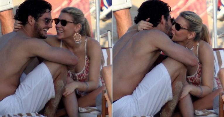 Desinibidos, Alexandre Pato e Barbara Berlusconi trocam beijos no Rio