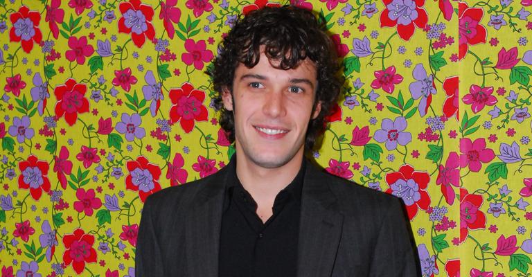 Jayme Matarazzo fala sobre Cordel Encantado