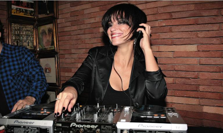 Atriz Suzana Pires