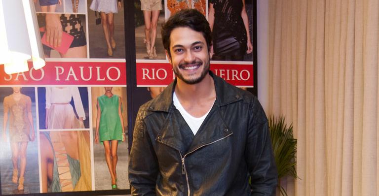 Raphael Viana entra em Morde & Assopra