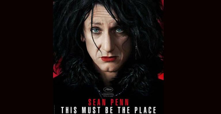 Sean Penn aparece com visual inusitado