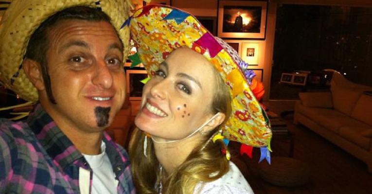 Angélica e Huck em arraial com Carol Dieckmann