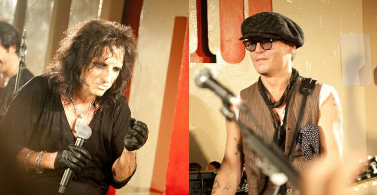 Johnny Depp toca guitarra com Alice Cooper