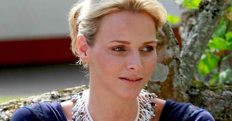 10 looks de: Charlene Wittstock