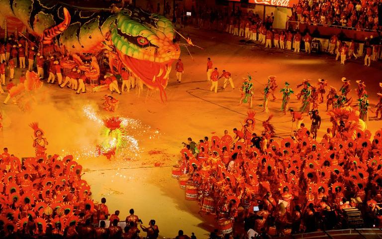 Garantido vence festival de Parintins e encanta Vips