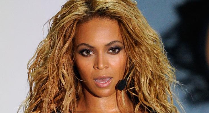 Quase balzaquiana, Beyoncé conta: ‘Sempre disse que teria um bebê aos 30’