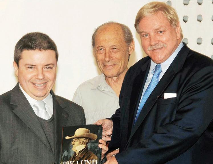 Agenda: Biografia de paleontólogo