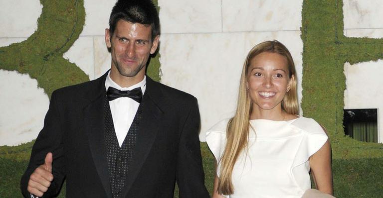 Djokovic é homenageado em Wimbledon