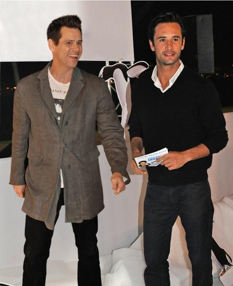 Rodrigo Santoro revê Jim Carrey