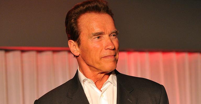 Após divórcio, Schwarzenegger faz filme