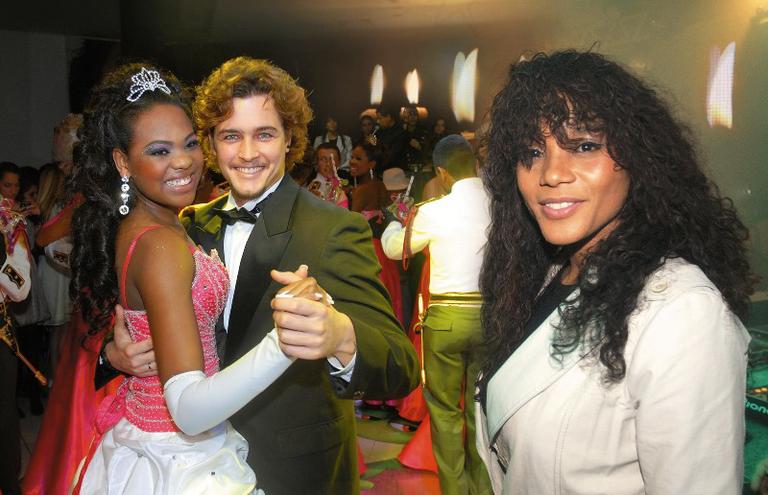 Valsa de Felipe Dylon e da doce Kaory