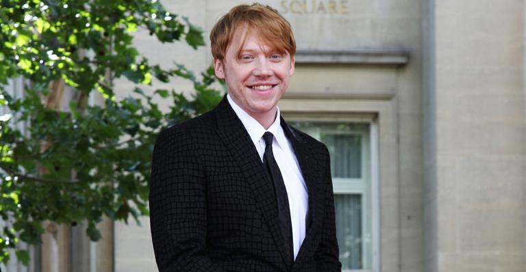 Rupert compra carro após Harry Potter