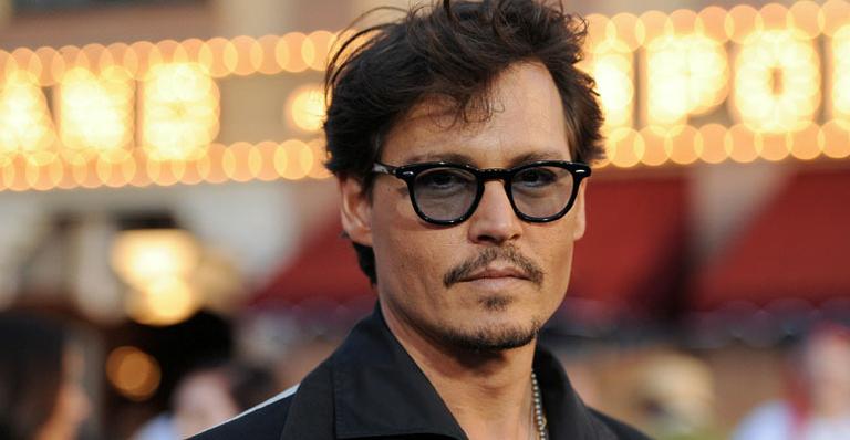 Johnny Depp adapta seriado para cinema