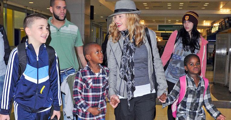 Madonna com os filhos em NY