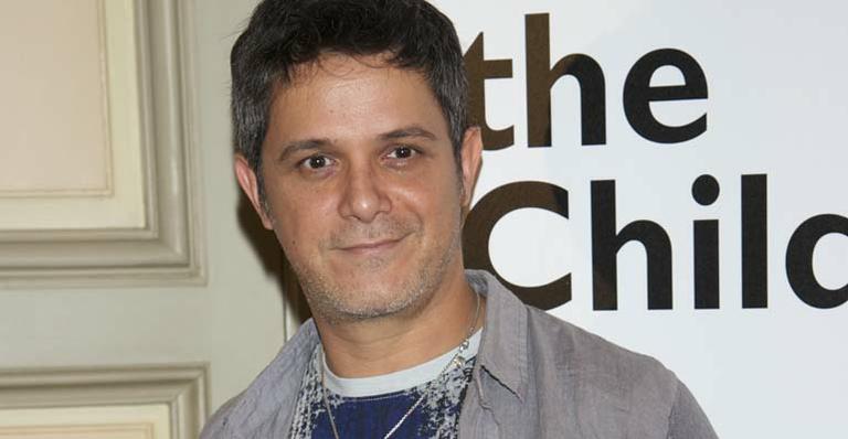 Alejandro Sanz estreia seu novo single, ‘No Me Compares’