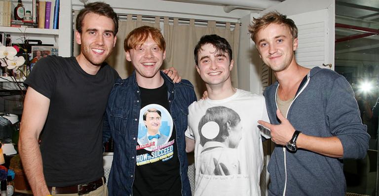 Radcliffe recebe amigos na Broadway