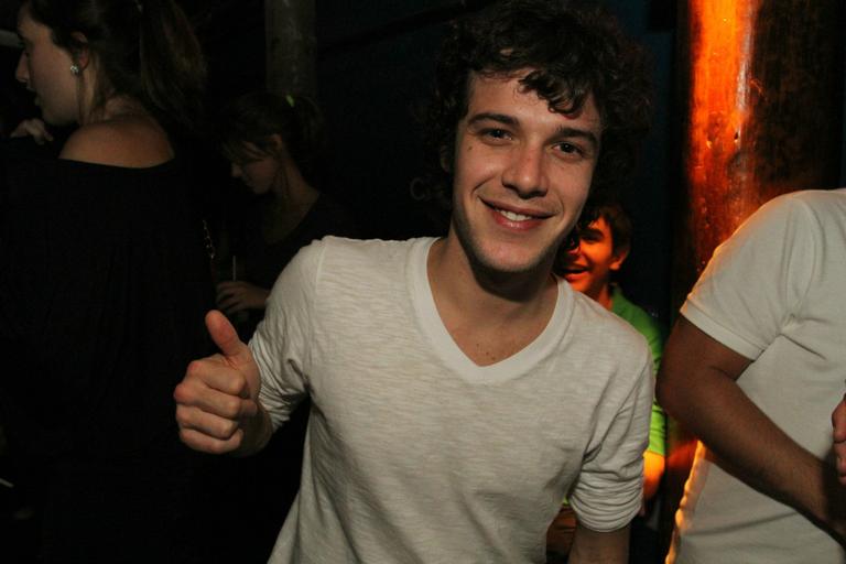 Jayme Matarazzo curte a noite carioca