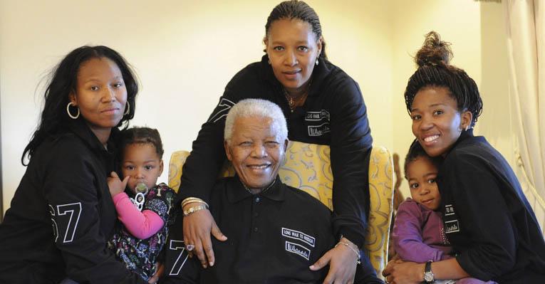 Nelson Mandela completa 93 anos