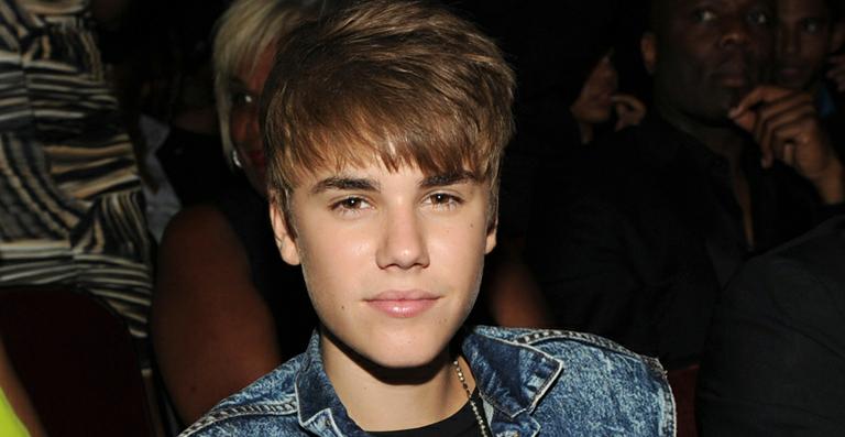 Bieber fará show para filhos de Beckham