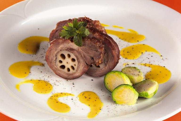 Cozinha gourmet: costelinha de porco recheada