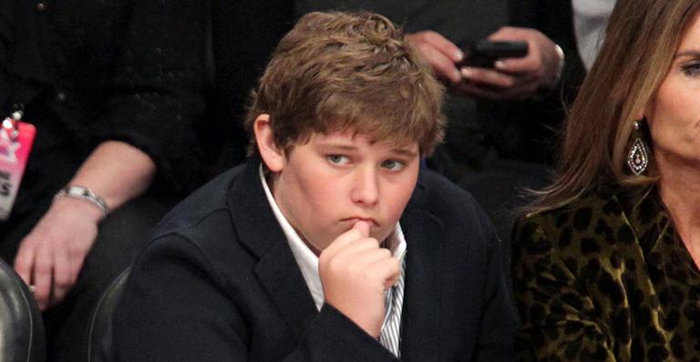 Filho de Schwarzenegger sofre acidente