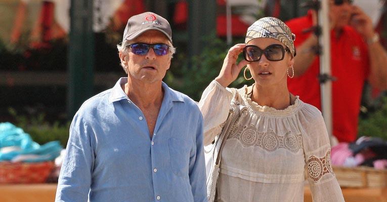 Douglas e Zeta-Jones: férias na Itália