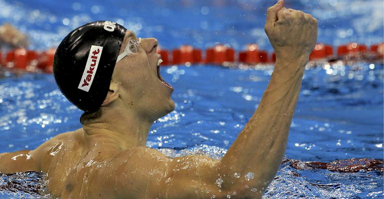 Cesar Cielo leva ouro em Xangai