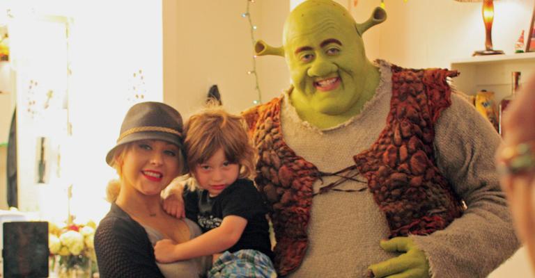 Shrek encanta Christina Aguilera e Max