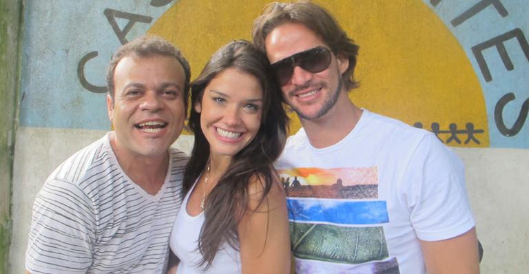 Talula e Rodrigo vão ao abrigo de Daniel