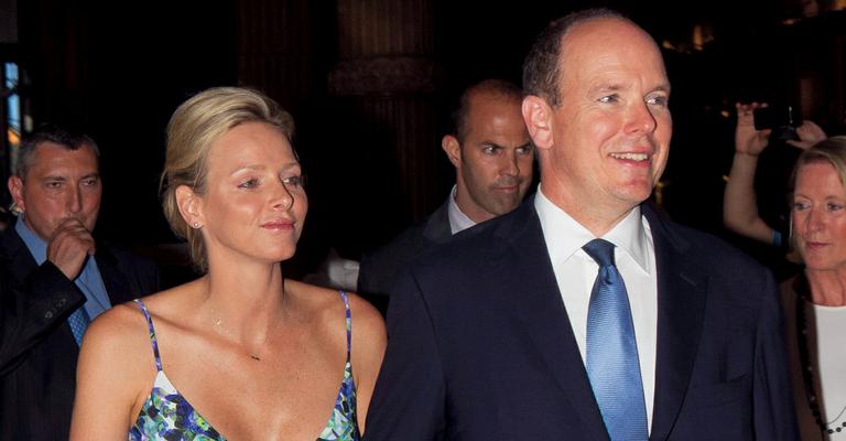 Príncipe Albert e sua Charlene Wittstock