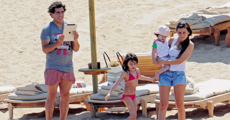 Carlitos Tevez e clã