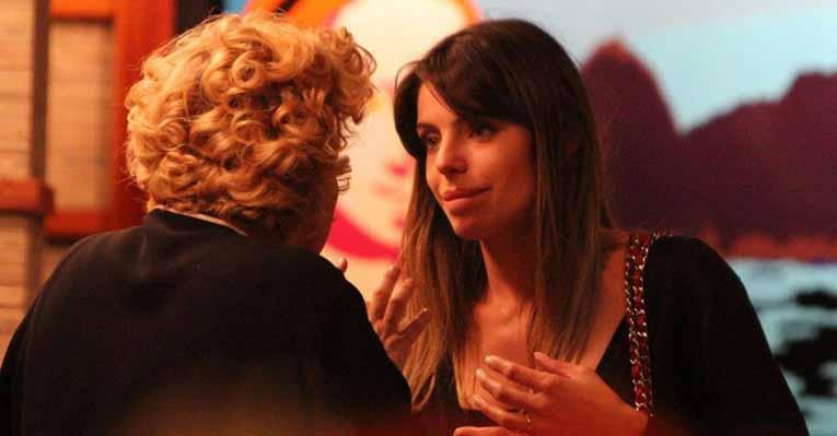 Dani Cicarelli, de aliança, e Betty Lago