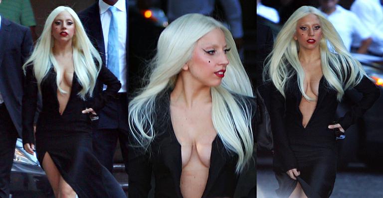 Lady Gaga promete mostrar tudo em livro