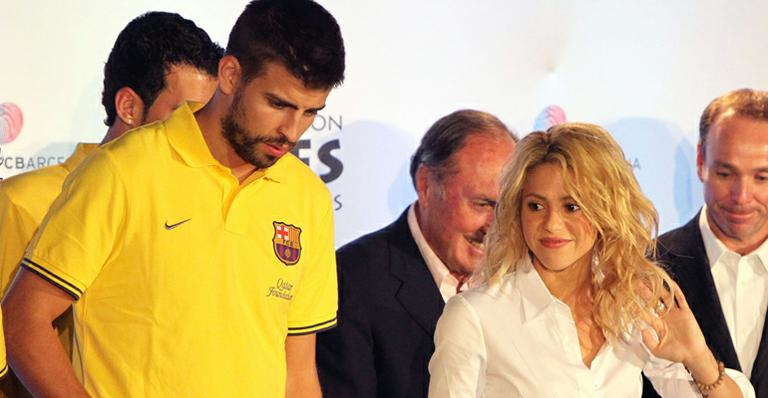 Shakira e Piqué se unem em ação solidária